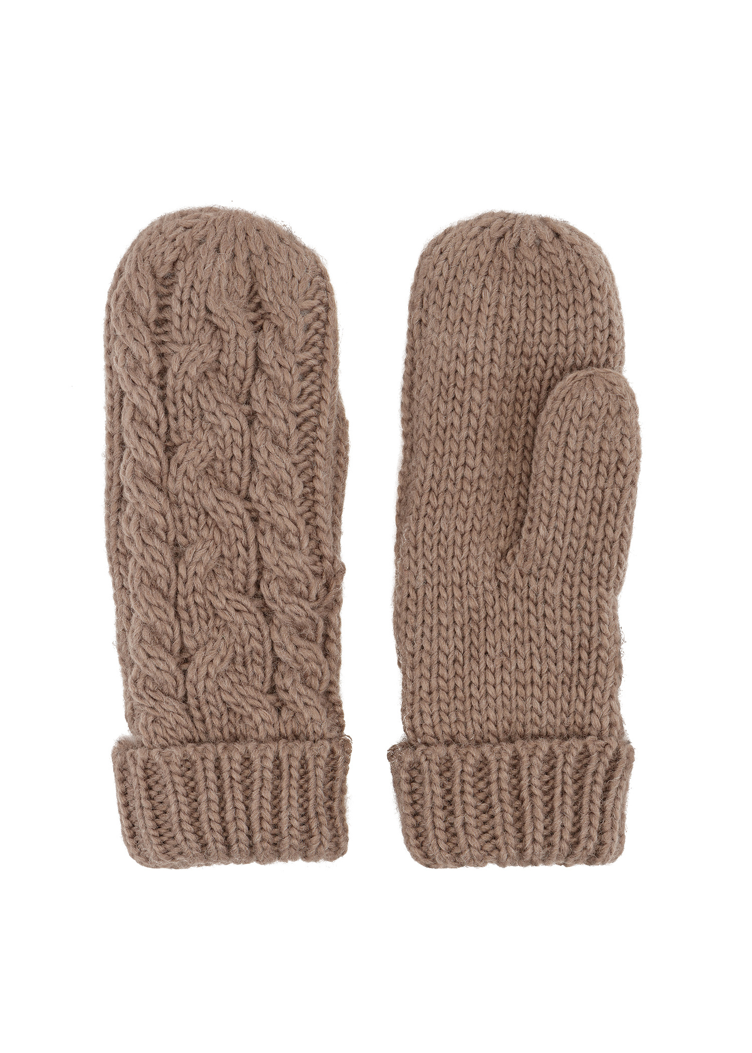 Cable knit mittens