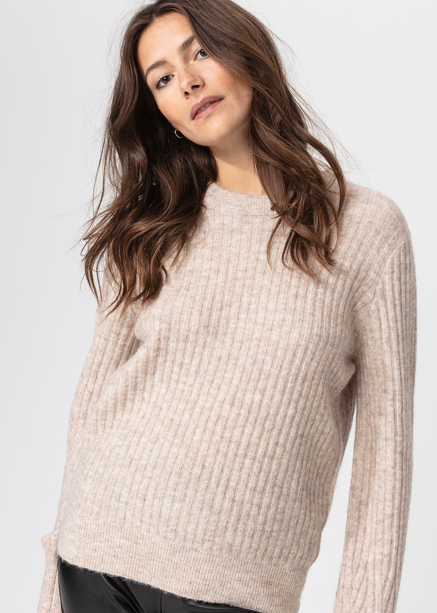 Beige knitted sweater thumbnail 5