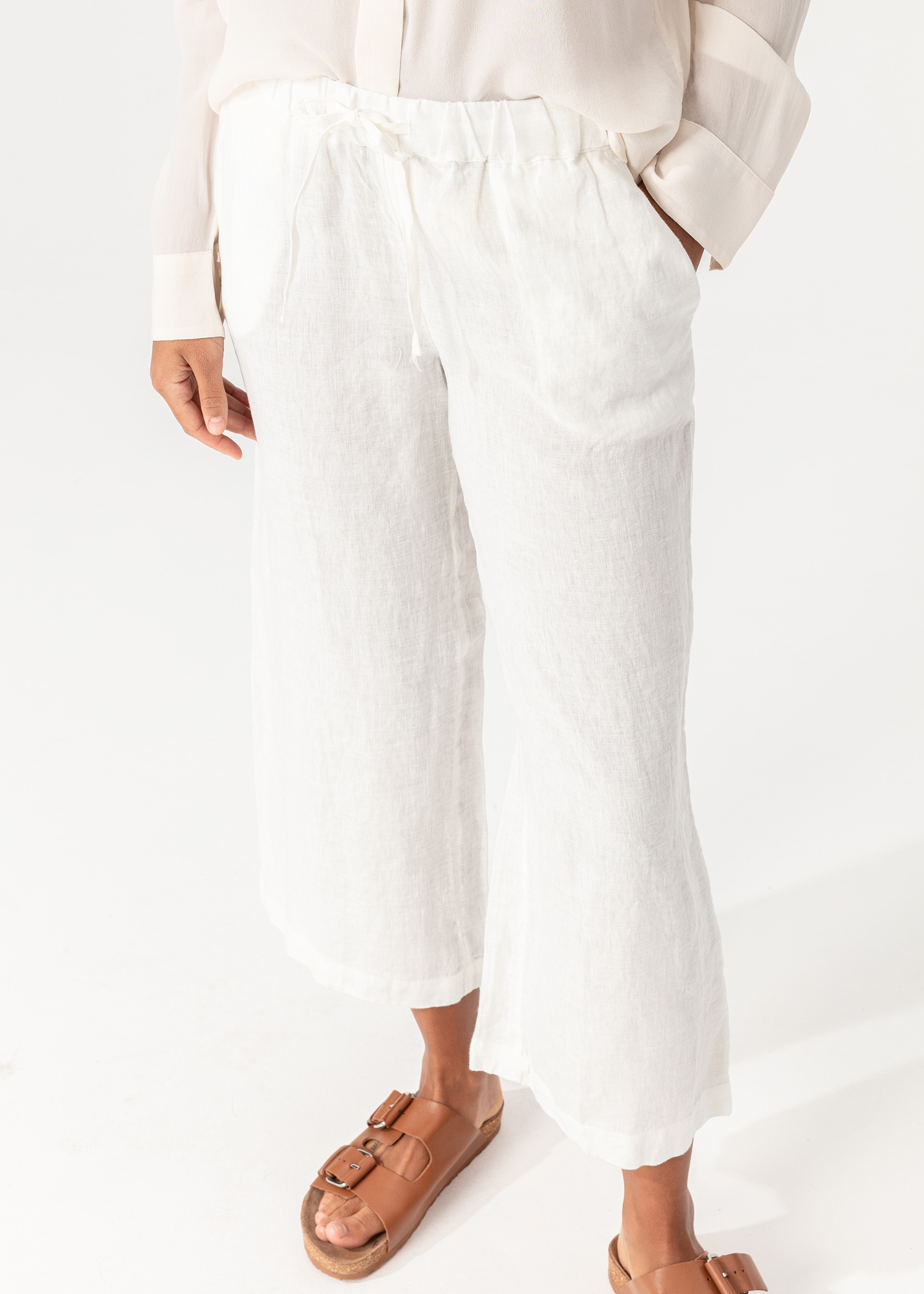 Cropped linen trousers thumbnail 7