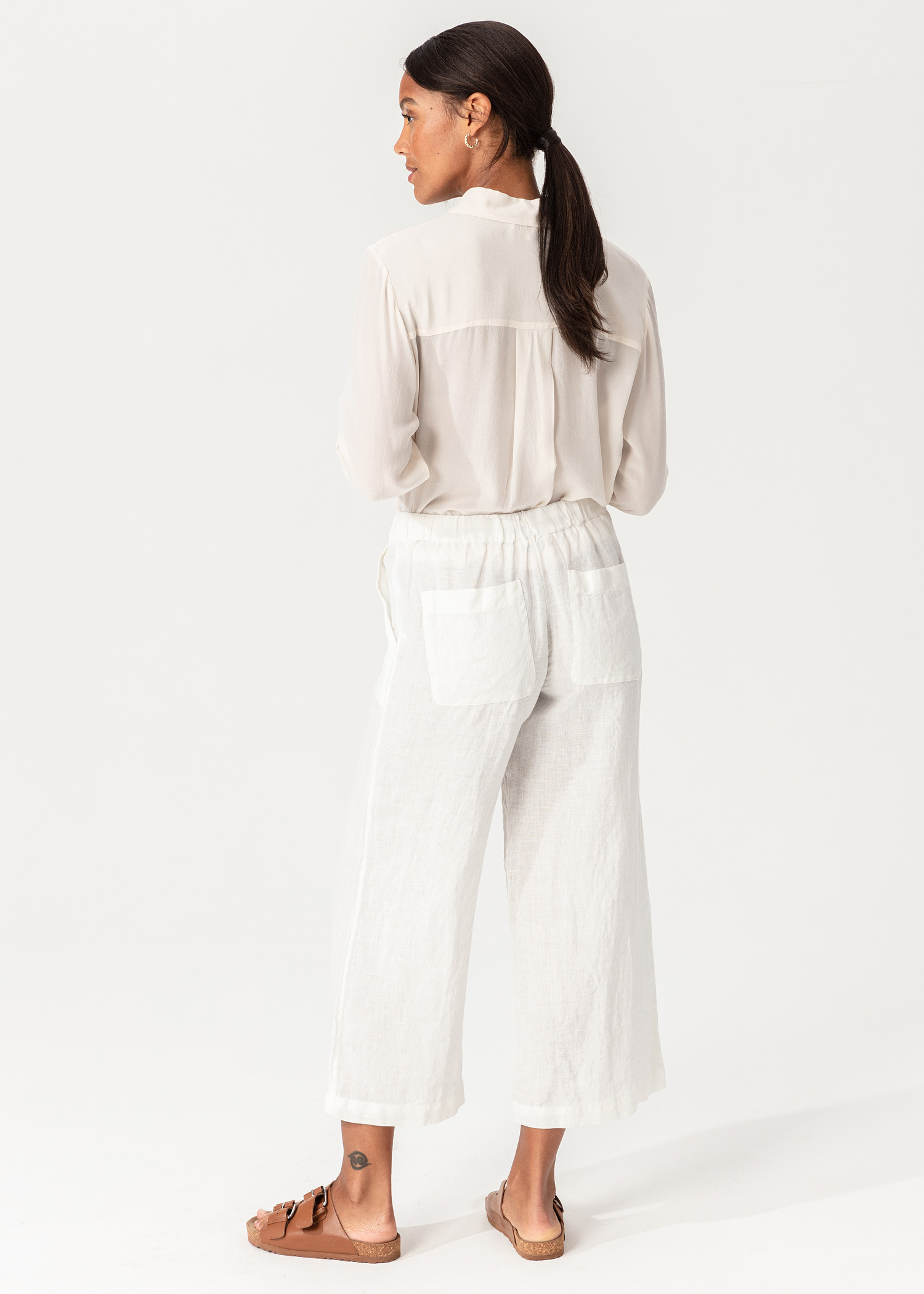 Cropped linen trousers thumbnail 6