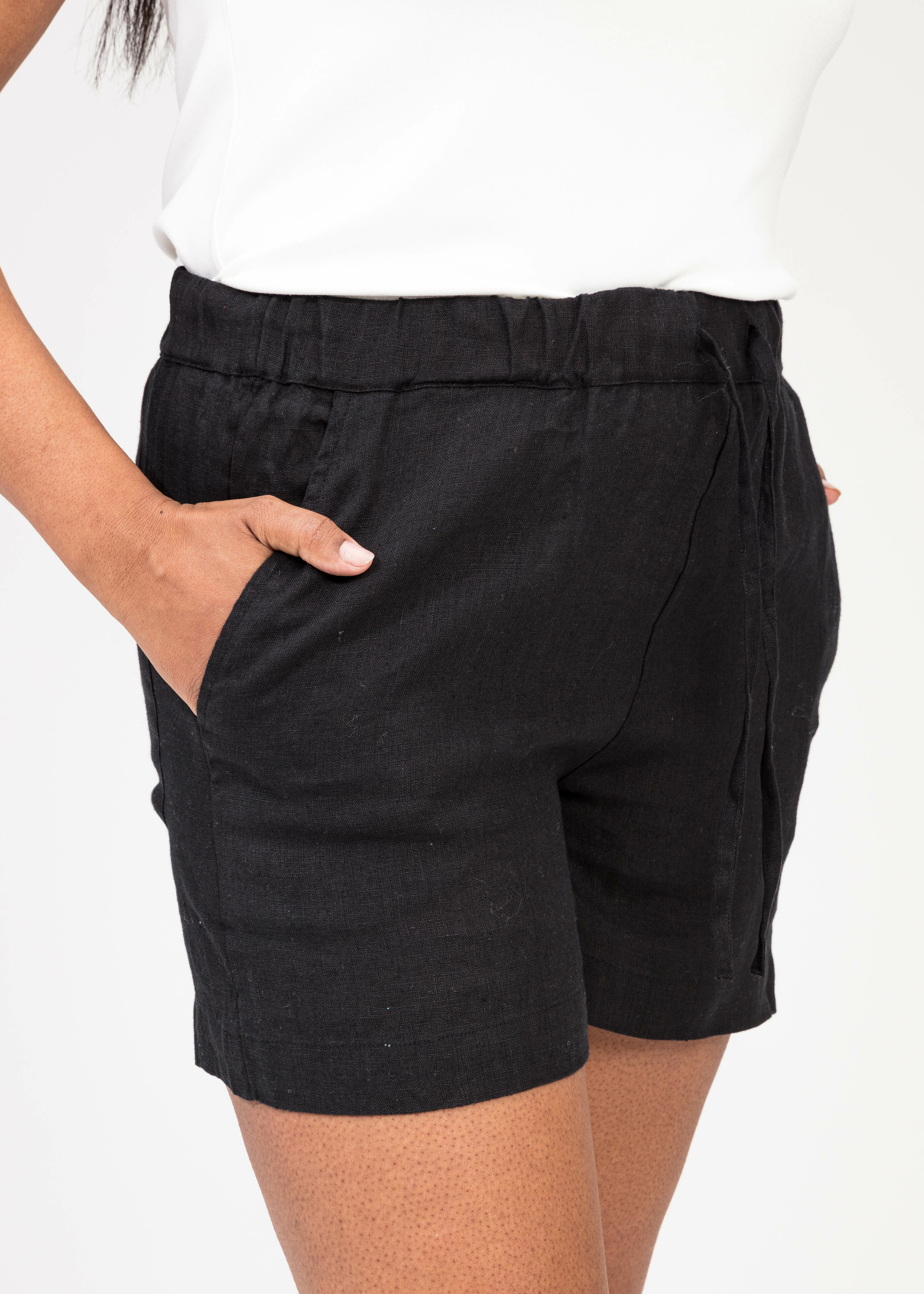 Organic linen shorts thumbnail 1