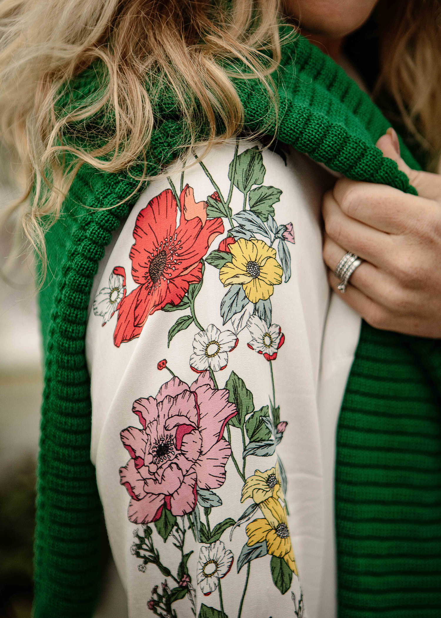 Floral patterned blouse thumbnail 2