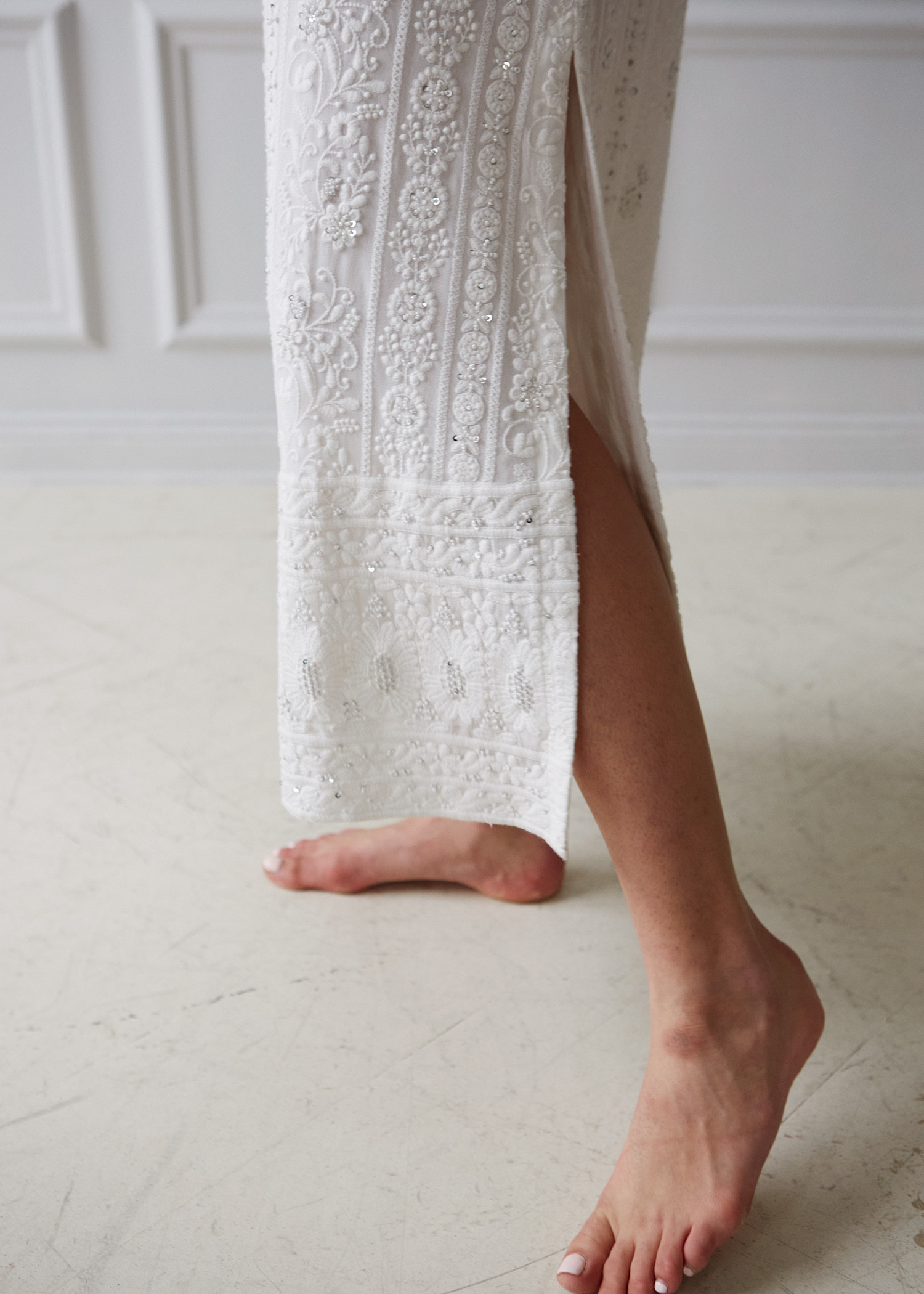 Hand-embroidered wedding dress thumbnail 2