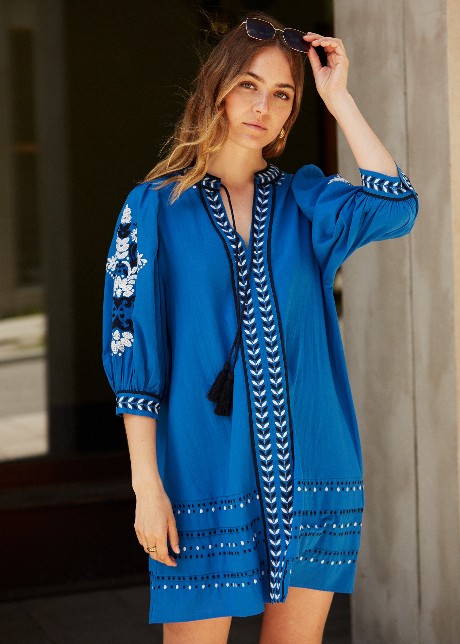 Embroidered tunic with tassels thumbnail 2