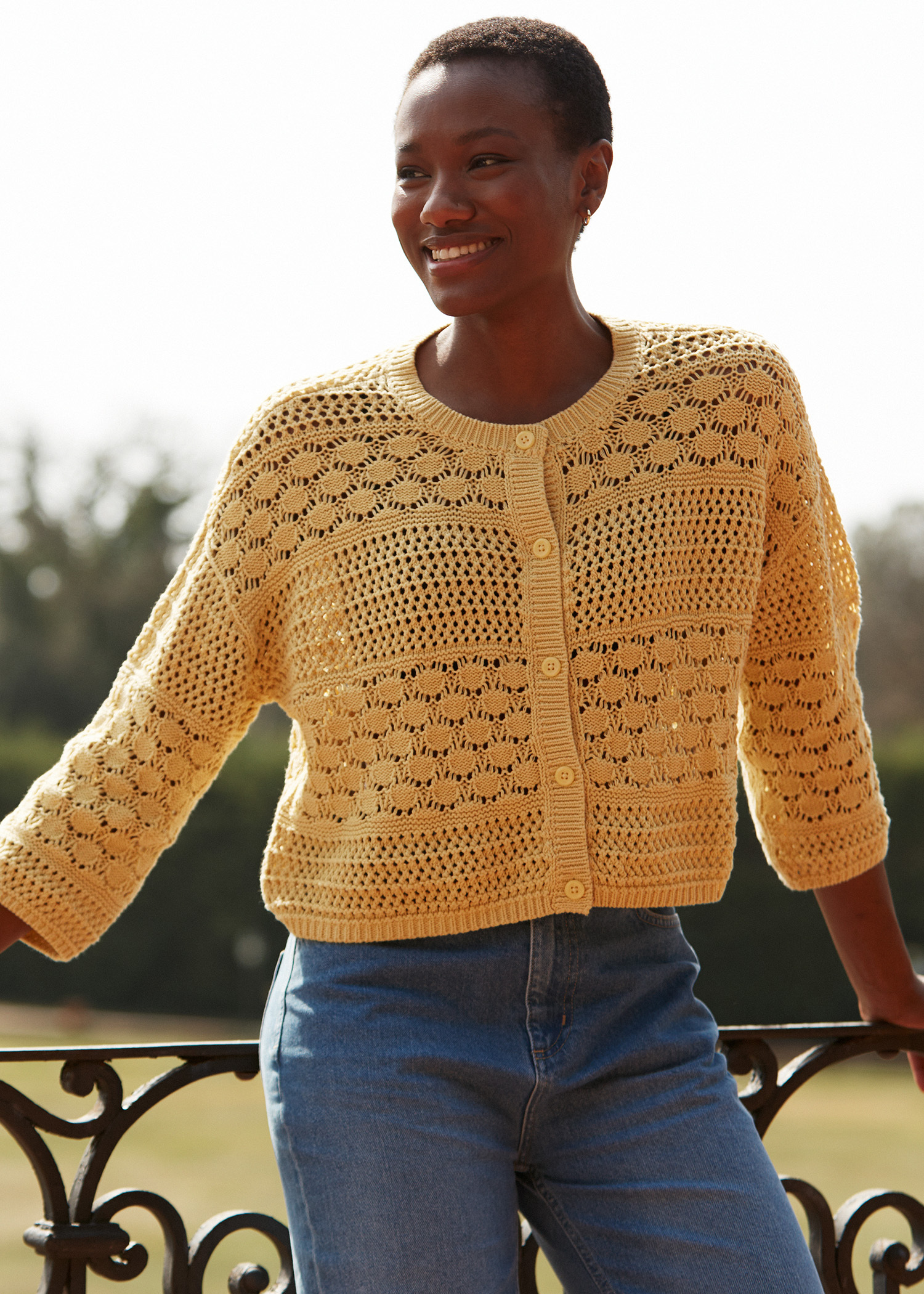 Knitted cardigan thumbnail 1