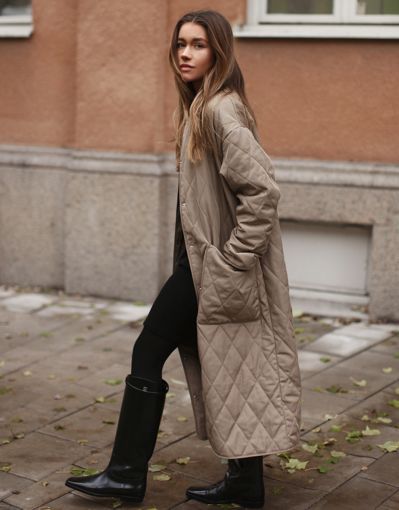 Beige long quilted coat thumbnail 1